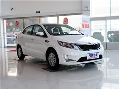 2012�� ���� 1.4L MT TOP�����