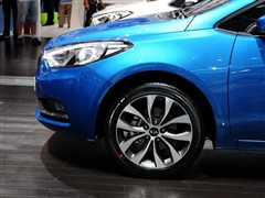 2013�� 1.6L �Զ�GL