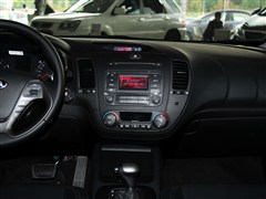 2013�� 1.6L �Զ�DLX