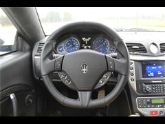 2013�� 4.7L Sport F1