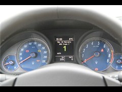 2013�� 4.7L Sport F1