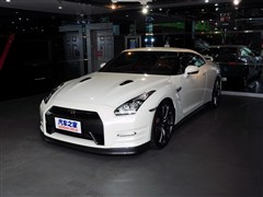 ղGT-R 2014 3.8T Premium Edition غ