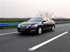 2013�� 2.5L XL-NAVI Tech������