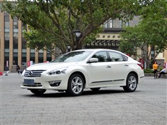 2013�� 2.5L XL-NAVI Tech������