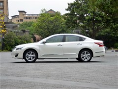 2013�� 2.5L XL-NAVI Tech������