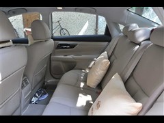 �����ղ�,����,2013�� 2.5L XL-NAVI Tech������,����ʵ��ʵ��ͼƬ