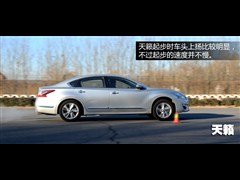 2013�� 2.5L XL-UpperNAVI Tech����