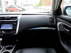 2013�� 2.5L XL-NAVI������