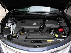 2013�� 2.5L XL-NAVI������