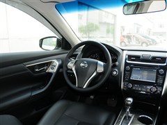 2013�� 2.0L XL-NAVI�����