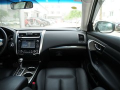 2013�� 2.0L XL-NAVI�����