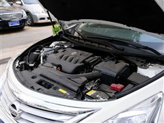 2013�� 2.0L XL-NAVI�����