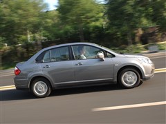2013�� 1.6L �ֶ�������