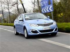 2014�� 550 Plug-in �콢��