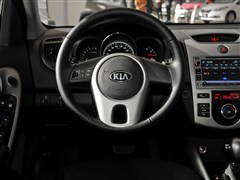 2014 1.6L AT Premium
