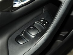 �����ղ�,����,2014�� ���� 2.5L XV������,��������ʵ��ͼƬ