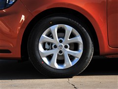 2014 1.5L Զ