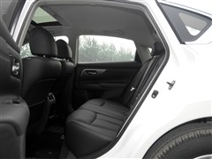 2014 2.5L XL UpperƼ
