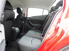 2014  1.5L Զ