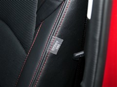 2014  1.5L Զ