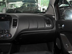 2015�� 1.6L �Զ�GLS