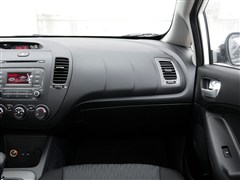 2015 1.6L ֶGL