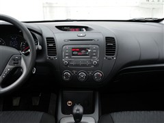 2015 1.6L ֶGL