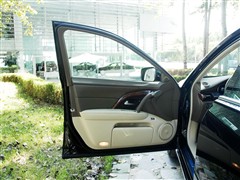 ک,کRL,2008 3.7 AWD,ʵͼƬ