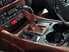 ��ɯ����,GranTurismo,2009�� 4.7L Sport Automatic,�пط�����ʵ��ͼƬ