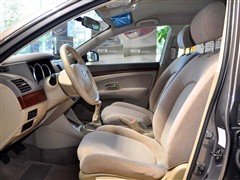 2009�� 1.6XE �ֶ����ʰ�