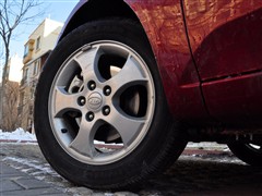 2009�� 1.6L MT GLS