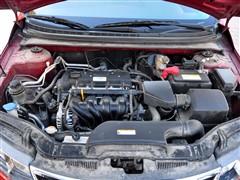 2009�� 1.6L MT GLS