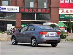 2009�� 1.6L AT GLS