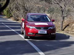 2009�� 1.6L AT Premium