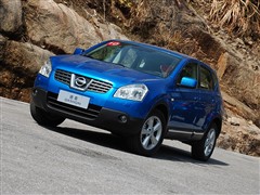 п 2010 20XFOUR  CVT 4WD