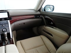 ک,کRL,2010 3.7 AWD,пطʵͼƬ