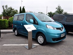 ղNV200 2010 1.6L 232 