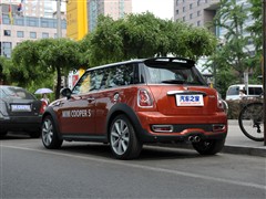 2011 1.6T COOPER S