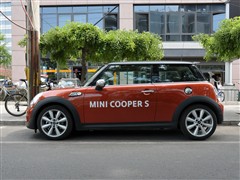 2011 1.6T COOPER S