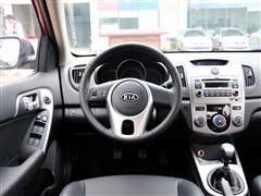 2011�� 1.6L MT GLS