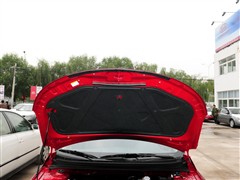 2011�� 1.6L MT GLS