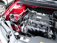 2011�� 1.6L MT GLS