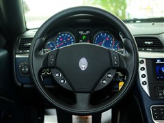 2012�� 4.7L Sport