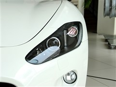 2012�� 4.7L Sport