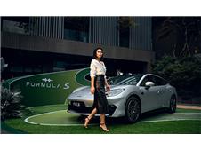 �����޶�ʽ������S�� Formula S����S&SGT��ɳ����