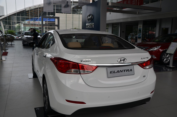 北京现代elantra240t,北京现代elantra 北京现代伊兰特系列 第五代车型朗动 到店实拍