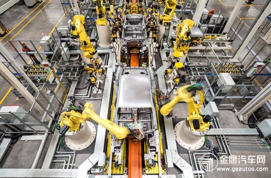 请造句:_的一小步,却是中国创造的一大步