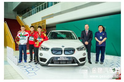 宝马公司再度赞助2018年FINA国际泳联世界跳